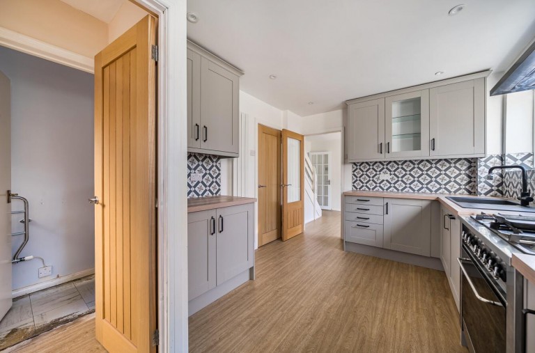 Images for Harmans Way, Weedon, NN7