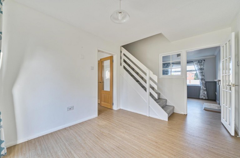 Images for Harmans Way, Weedon, NN7