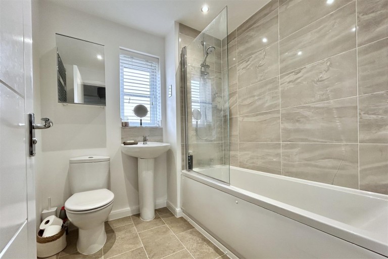 Images for The Drift, Harlaxton