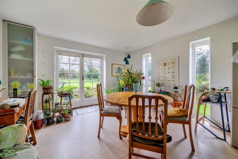 Images for Durweston, Blandford Forum