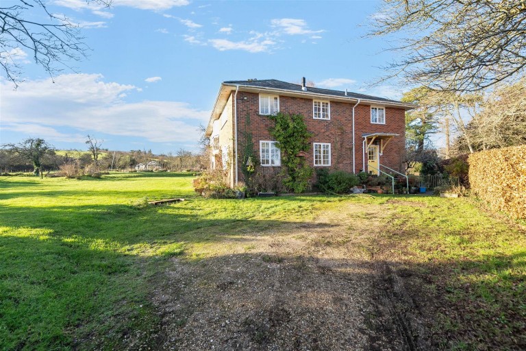 Images for Durweston, Blandford Forum