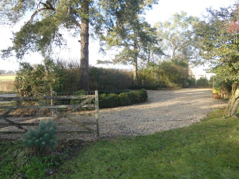 Click the photo for more details of Symphony Farmhouse, Quarr, Gillingham