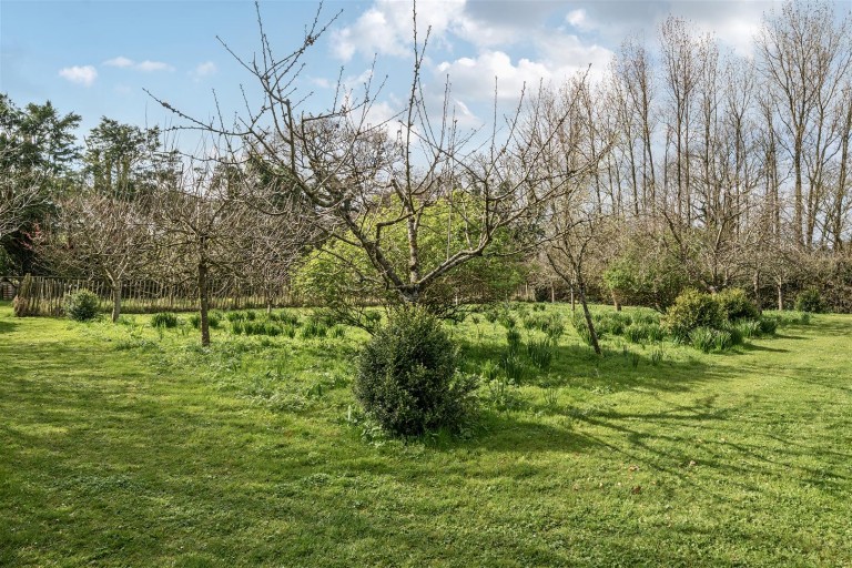 Images for Symphony Farmhouse, Quarr, Gillingham