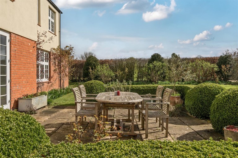 Images for Symphony Farmhouse, Quarr, Gillingham