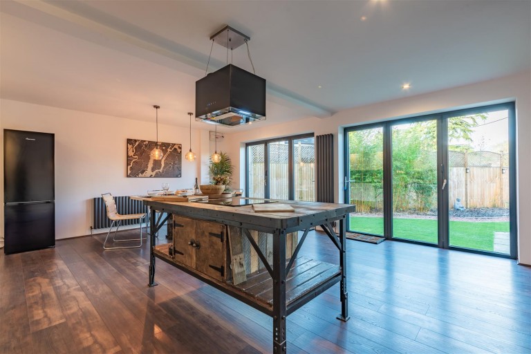 Images for Enstone, Oxfordshire