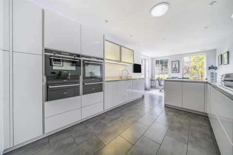 Click the photo for more details of Crossmead Villas, Exeter
