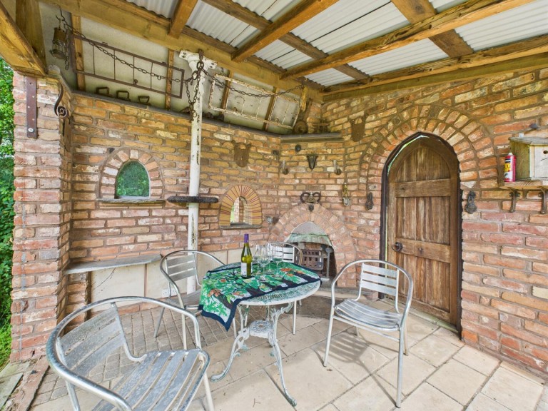 Images for Whimple, Exeter