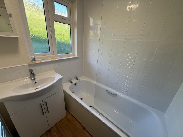 Images for Clover Hill, Chilcombe Lane, Chilcombe