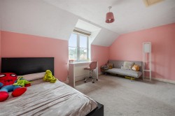 Images for Rayner Drive, Arborfield, Reading