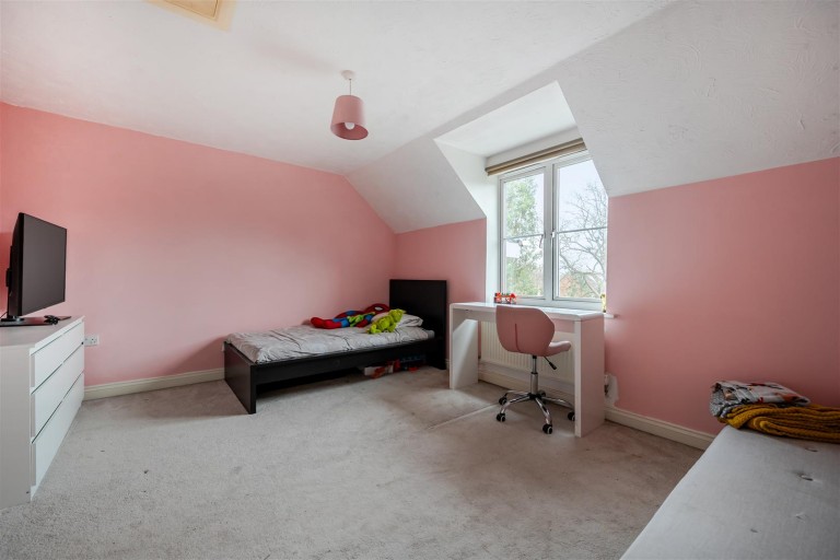 Images for Rayner Drive, Arborfield, Reading