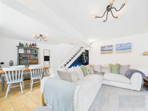 Click the photo for more details of Mowsley Road, Husbands Bosworth, Lutterworth