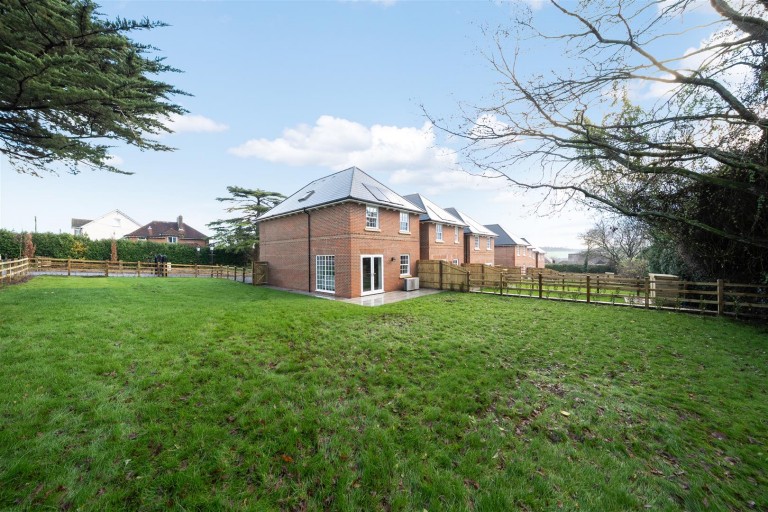 Images for Salisbury Road, Blandford Forum