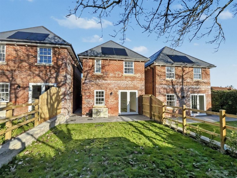 Images for Salisbury Road, Blandford Forum