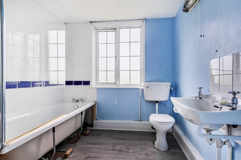 Images for Nr Milton Damerel