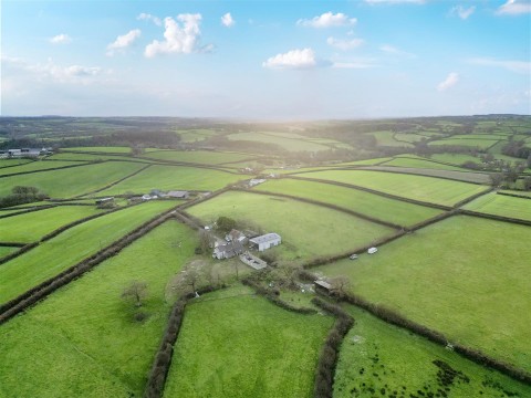 Click the photo for more details of Nr Milton Damerel