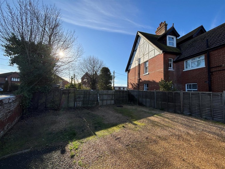 Images for Ward Road , Totland