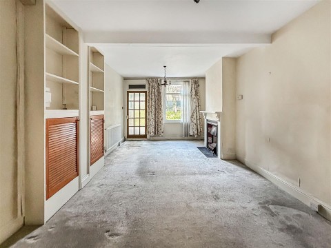 Click the photo for more details of River Lane, Cambridge