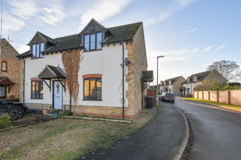 Images for Goodchilds Gardens, Isleham