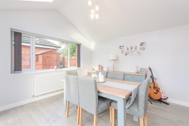 Images for Lindores Road, Tamworth, B77