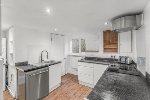 Click the photo for more details of Broughton Road, Banbury