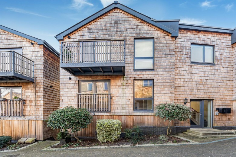 Click the photo for more details of Baltic Way, Totnes