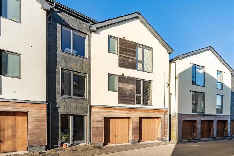 Images for Baltic Way, Totnes