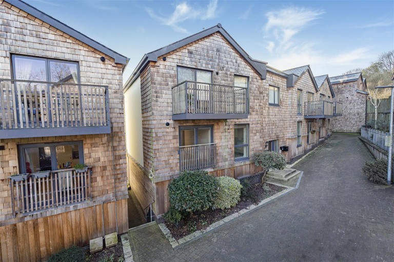 Images for Baltic Way, Totnes