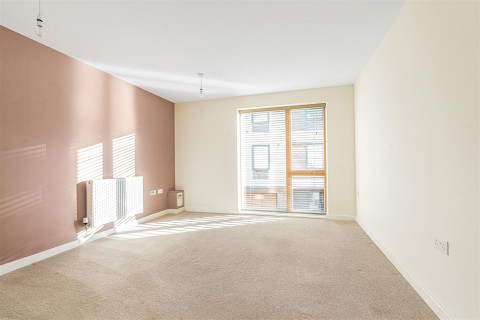 Click the photo for more details of Baltic Way, Totnes