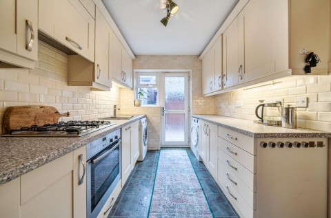 Click the photo for more details of Lower Street, Rugby, CV21