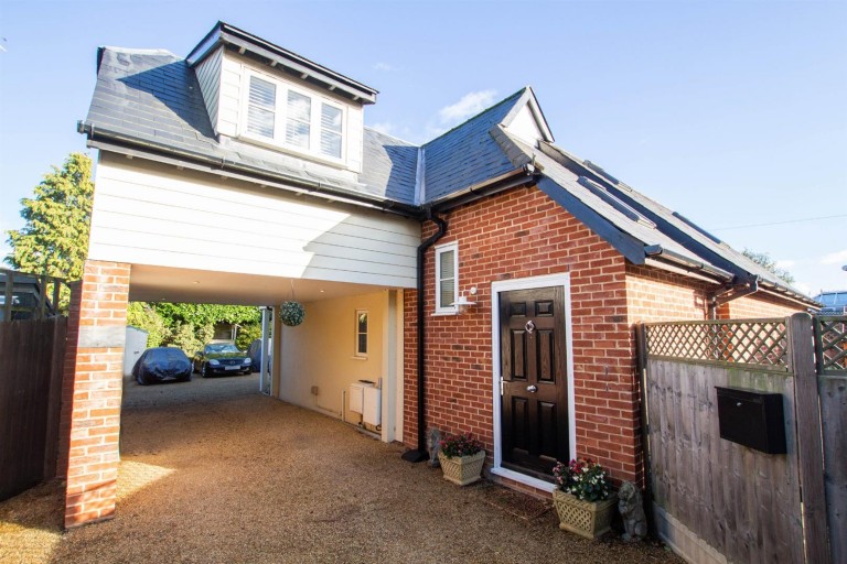 Images for Frambury Lane, Newport