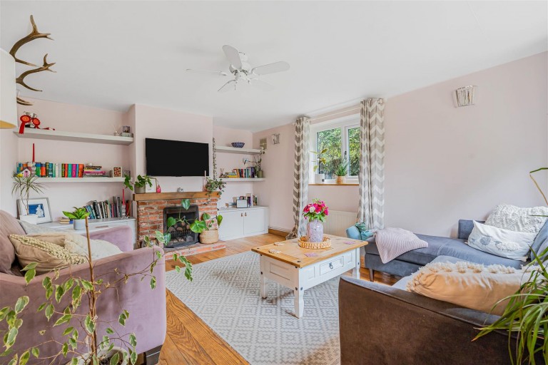 Images for The Street, Snailwell