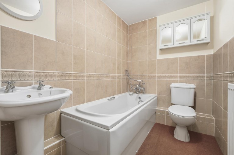 Images for Harris Yard, Saffron Walden