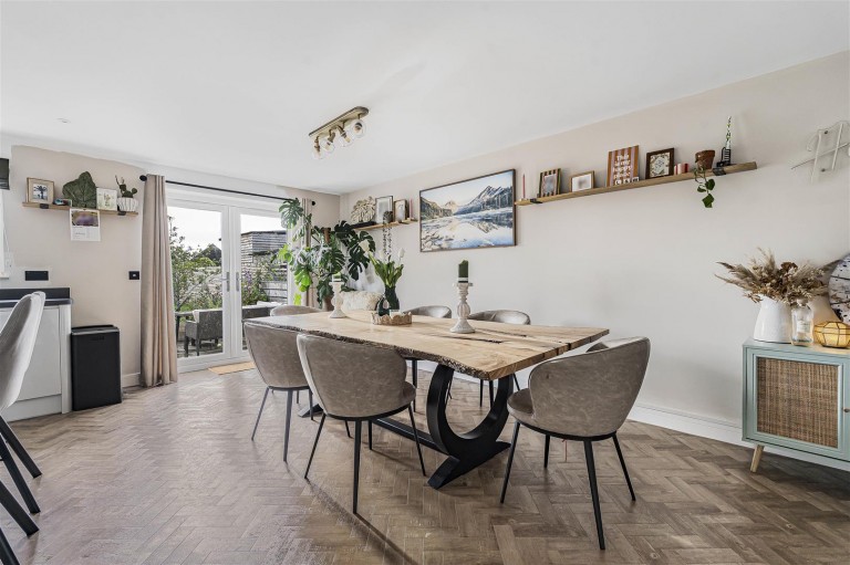 Images for The Grange, Therfield, Royston