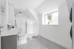 Images for The Grange, Therfield, Royston