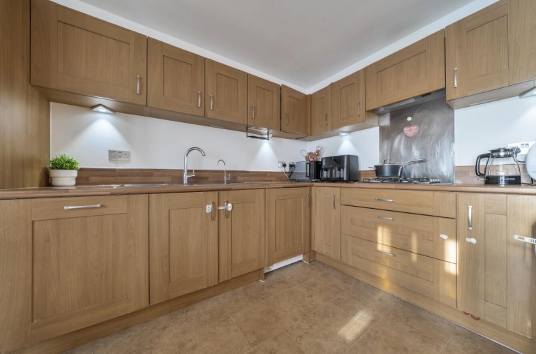 Images for Battle Avenue, Daventry, NN11
