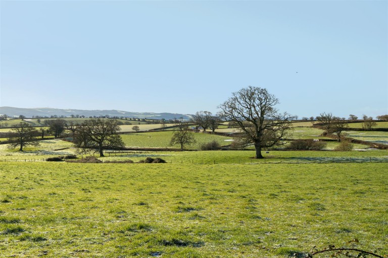 Images for Shobrooke, Crediton