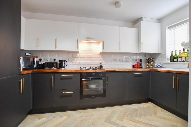 Images for Primrose Drive, Red Lodge