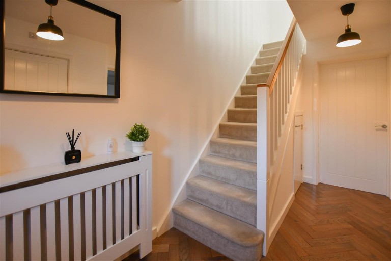 Images for Primrose Drive, Red Lodge