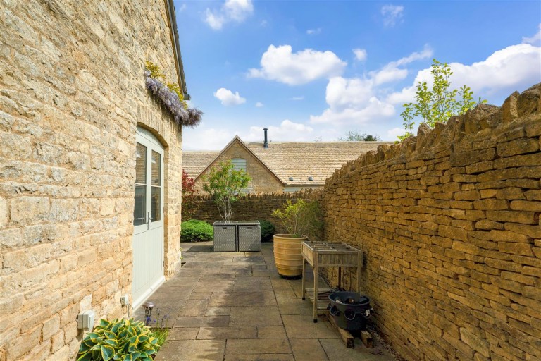 Images for Churchill, Oxfordshire