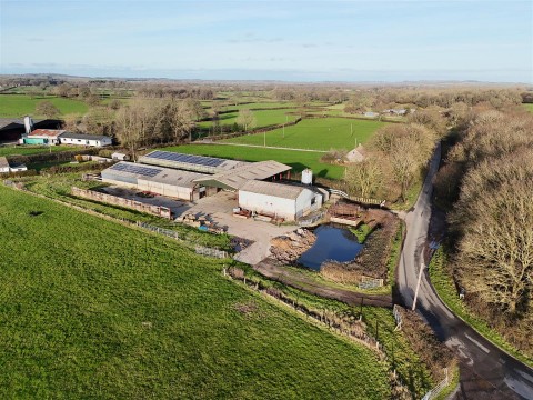 Click the photo for more details of Holnest, Sherborne, Dorset