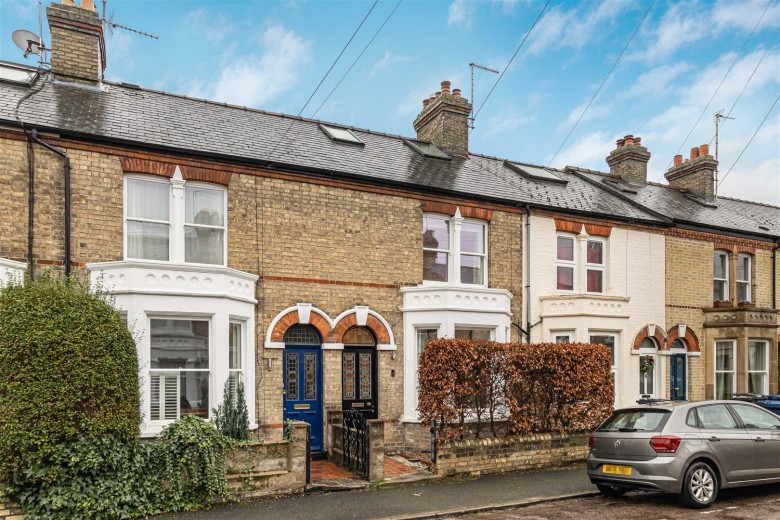 Click the photo for more details of Marshall Road, Cambridge