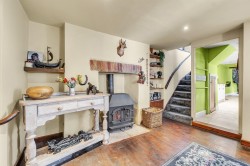 Images for 98A High Street, Honiton