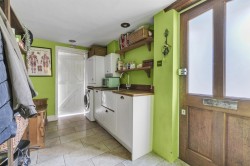 Images for 98A High Street, Honiton