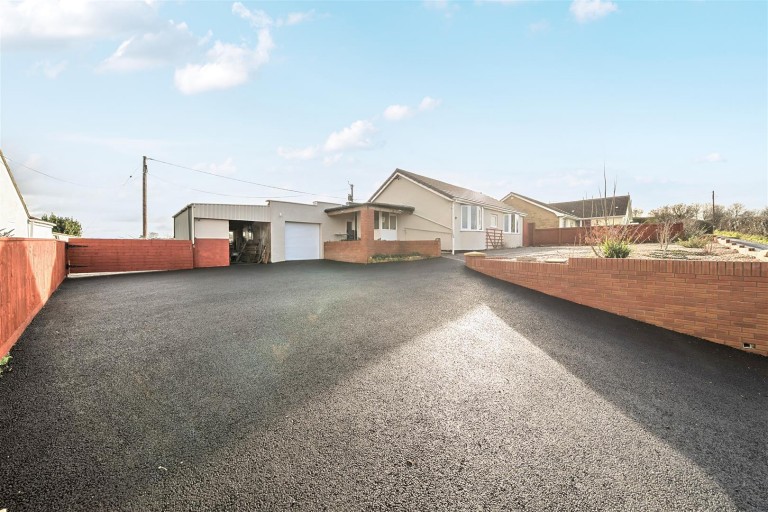 Images for Barrows Hill, East Chinnock, Yeovil