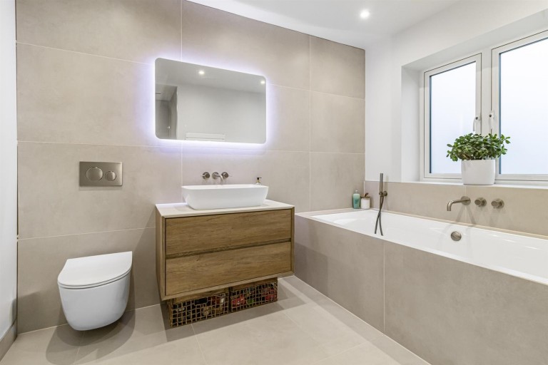 Images for West Road, Gamlingay, Sandy