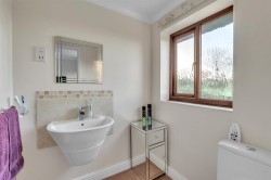 Images for 4 Farthings Rise, Plymtree, Cullompton