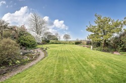 Images for 4 Farthings Rise, Plymtree, Cullompton