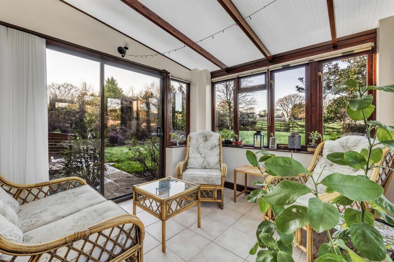 Images for 4 Farthings Rise, Plymtree, Cullompton