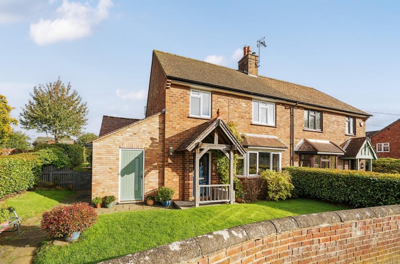 Click the photo for more details of Stubbs Road, Everdon, NN11