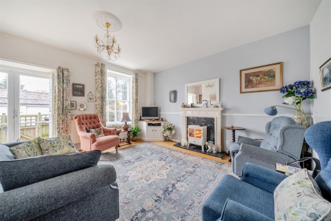 Click the photo for more details of Brettingham Court, Hinton St. George, Somerset